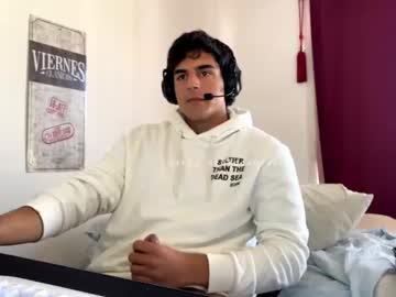 webcam man achura03 today image #3969372