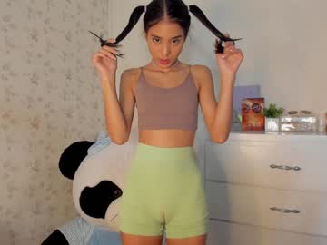 webcam girl veroniqe_lounge today image #1217557