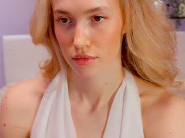 webcam girl lolly_bella_ today image #1537187