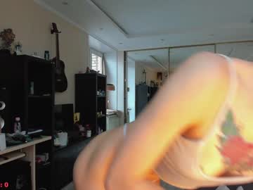 webcam girl naughty_chill today image #3144813