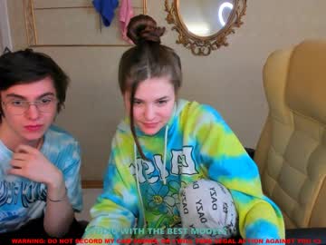webcam couple karolina_coy today image #1572460