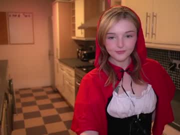 webcam girl lucydelovely today image #3463866