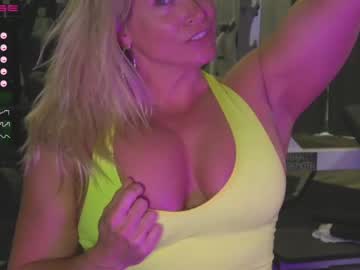 webcam girl wondrwomn today image #1647180
