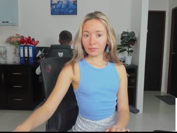 webcam couple ellcrys today image #3612296