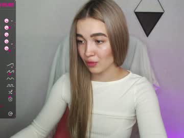 webcam girl yourvirusqueen_ today image #2181717