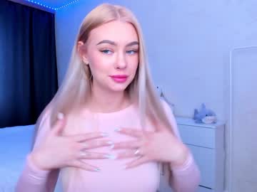 webcam girl 8a8y_nura today image #3830782
