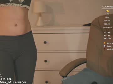 webcam girl mia_milagros today image #3865430