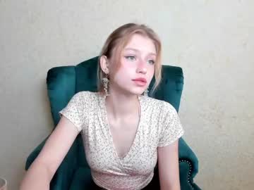 webcam girl melloparker today image #2850259