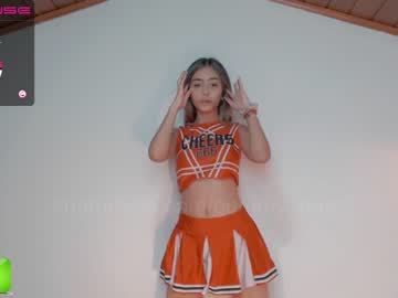 webcam girl gummy_bear7 today image #848916