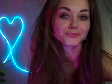 webcam girl lettymoa today image #3816179