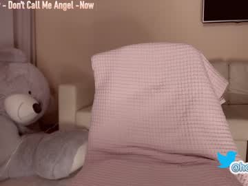 webcam girl hollyextra today image #865062