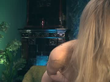 webcam girl lolly_bella_ today image #594777