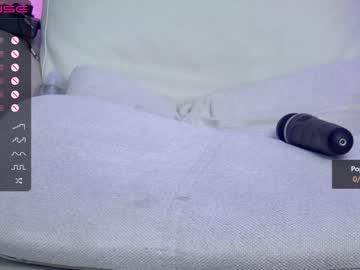 webcam girl princessasiana today image #3569780