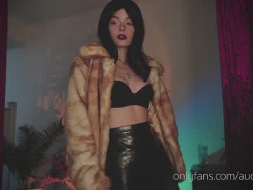 webcam girl auddicted today image #242800