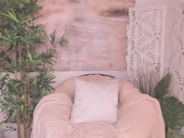 webcam girl yourmidnightcoffee today image #2359741