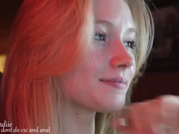 webcam girl bestblondiiecb today image #3868634