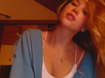 webcam girl bitter_moon today image #2847609