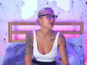 webcam girl kittygy today image #255363