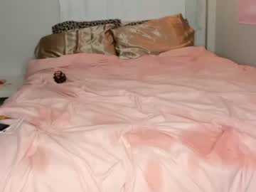 webcam girl ravendevine today image #2009893