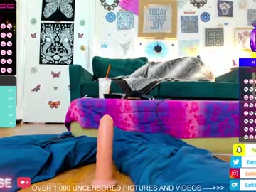 webcam girl eatmygingersnapps today image #1991157