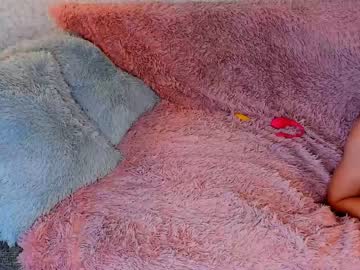 webcam girl demmi_foxy today image #2483560