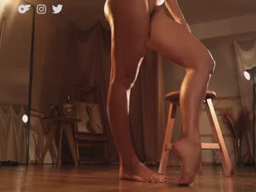 webcam girl tifalock_ today image #3757031