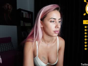 webcam girl laurabae_ today image #257835