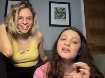 webcam girl hermione1999 today image #461455