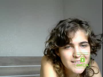 webcam girl tinakostulas today image #408924