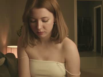 webcam girl moonbunny_ today image #1942092