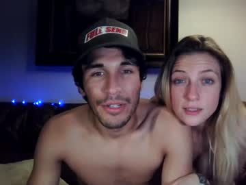 webcam couple humblyhorny69 today image #1362937