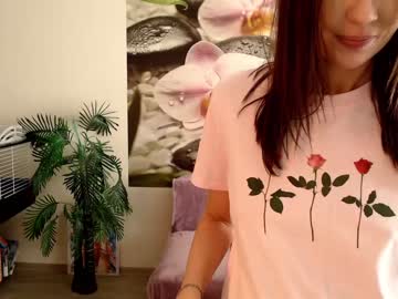 webcam girl jennycutey today image #2656541