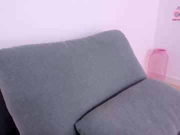 webcam girl aalliyahh today image #3785582