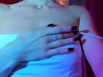 webcam girl emmi_rosee today image #1947695