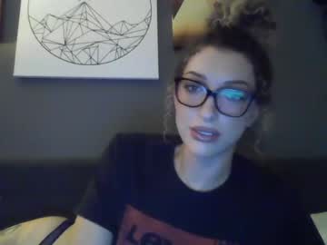 webcam girl h0neylem0n today image #1937514