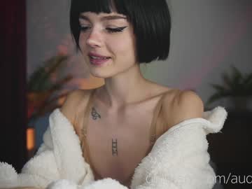 webcam girl auddicted today image #278002