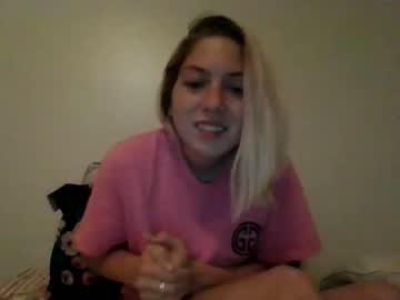 webcam girl cait5065 today image #1663865