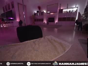 webcam girl hannahjames710 today image #3077130