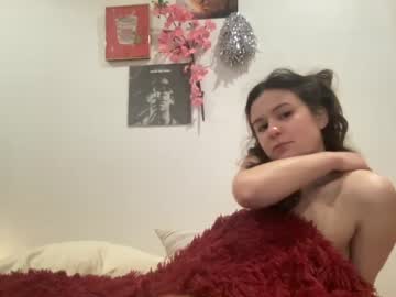 webcam girl internet_famous today image #1693979