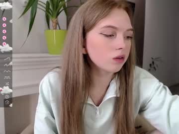 webcam girl small_blondee today image #2110847