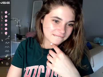 webcam girl bella_foryou today image #1944103