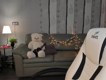 webcam girl ella_flare today image #2653704