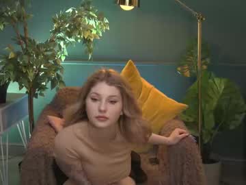 webcam girl nicole_soft today image #2270478