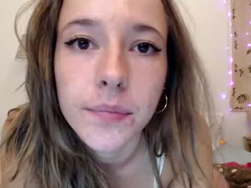 webcam girl brookepeeksxx today image #2397231
