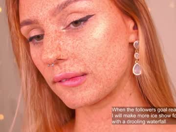 webcam girl artease today image #3275790