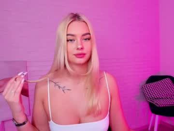webcam girl 8a8y_nura today image #1601114