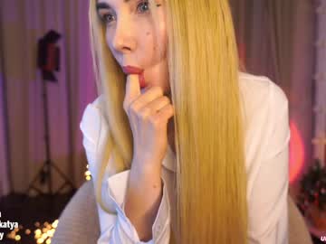 webcam girl sweety_rinushka_ today image #914498