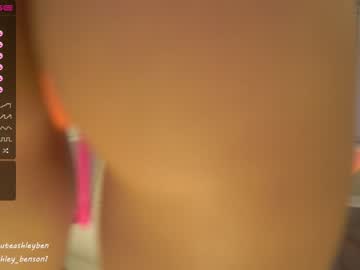 webcam girl ashley_benson1 today image #1125427