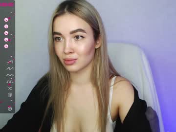 webcam girl yourvirusqueen_ today image #2288914