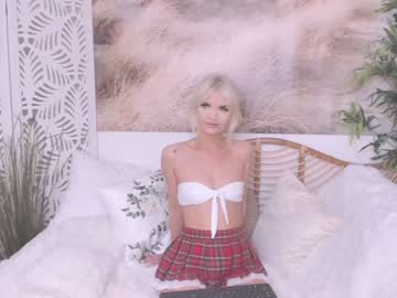 webcam girl yourmidnightcoffee today image #1928396